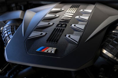 2027 BMW X7 M60i