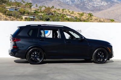 2027 BMW X7 M60i