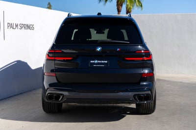 2027 BMW X7 M60i