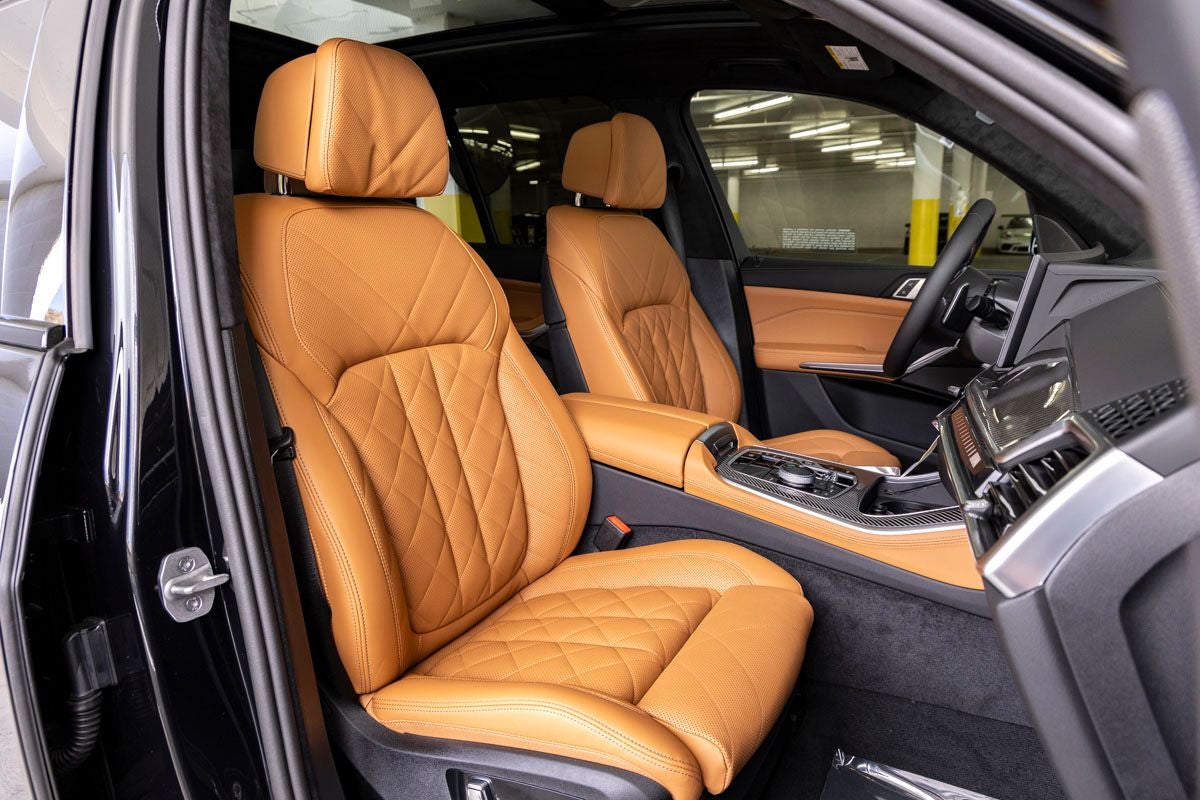 2026 BMW X5 M60i