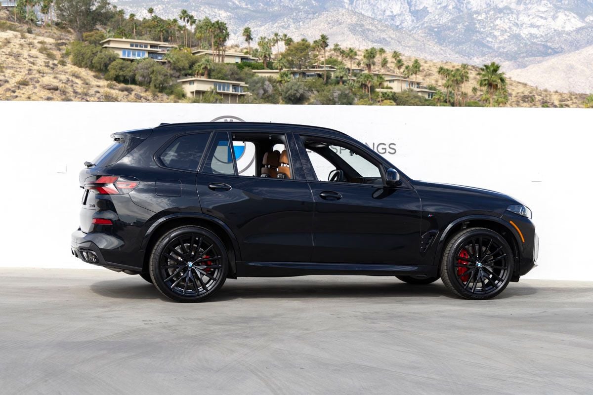 2026 BMW X5 M60i