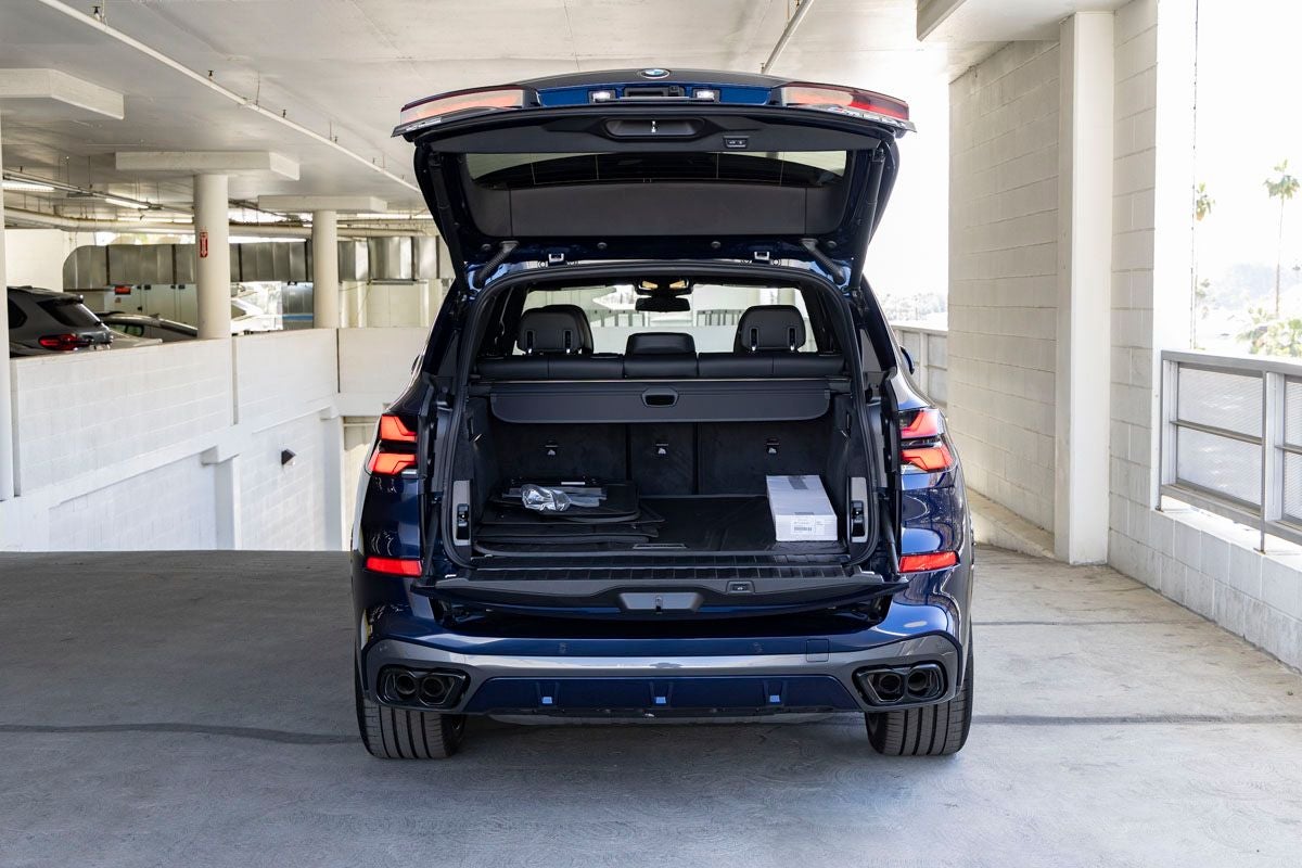 2026 BMW X5 M60i