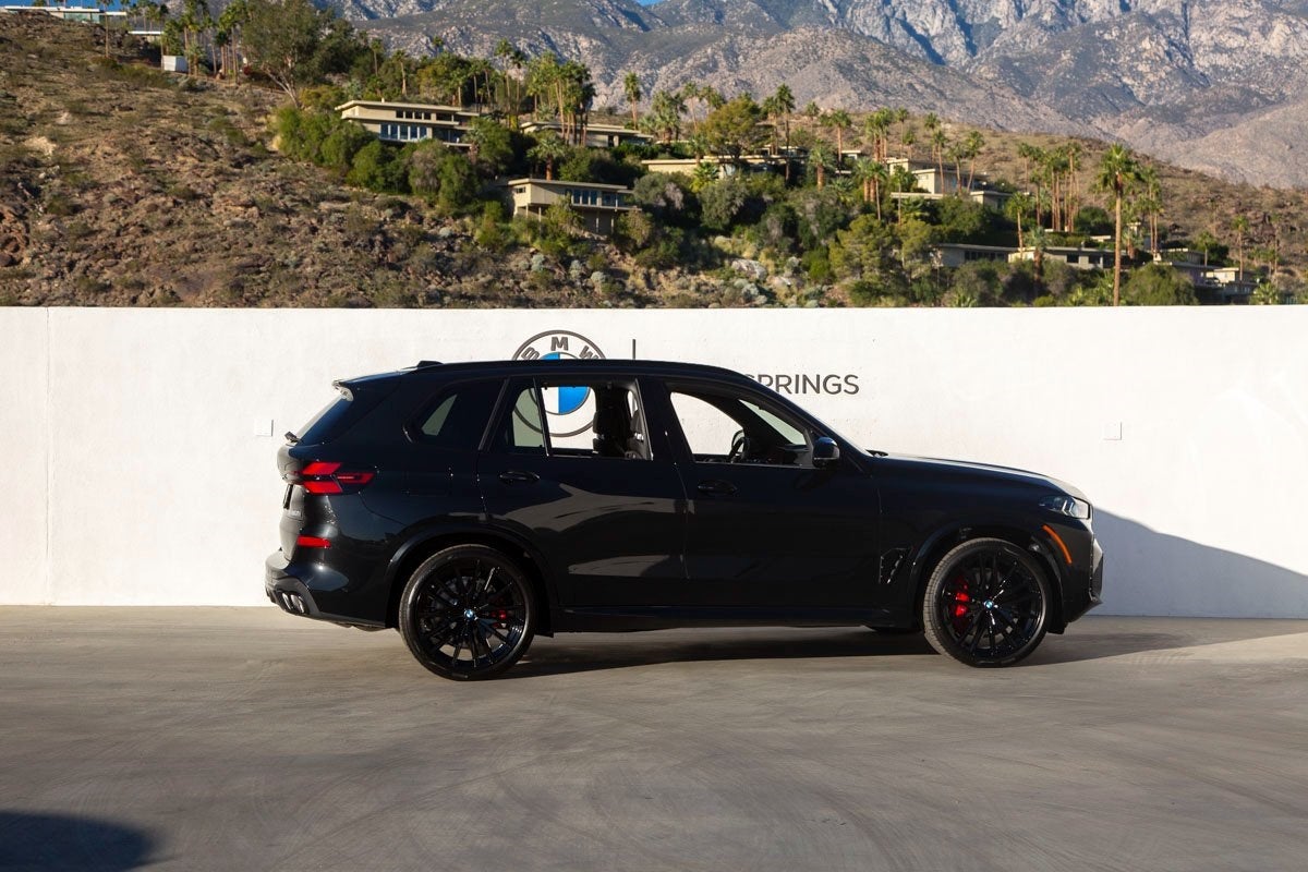 2026 BMW X5 M60i