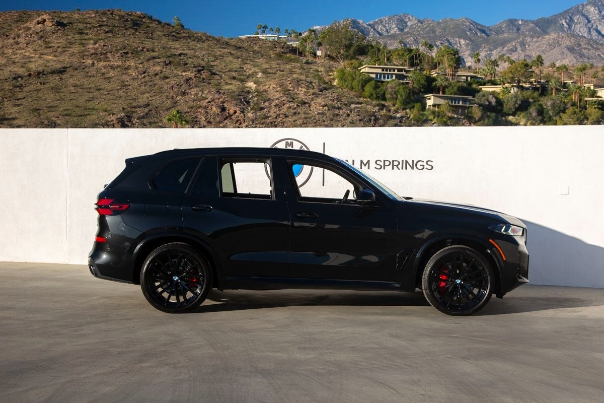 2026 BMW X5 M60i