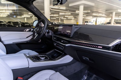 2026 BMW X5 M60i