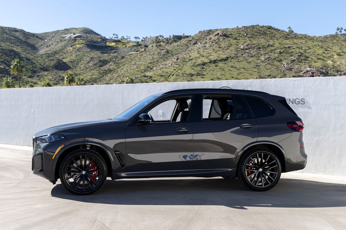 2026 BMW X5 M60i