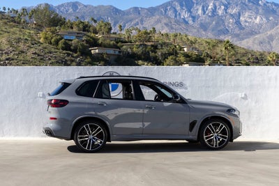 2024 BMW X5 M60i