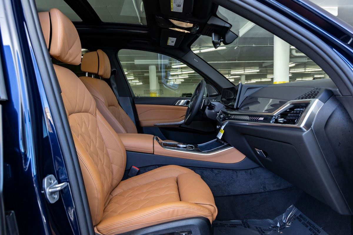 2026 BMW X5 M60i
