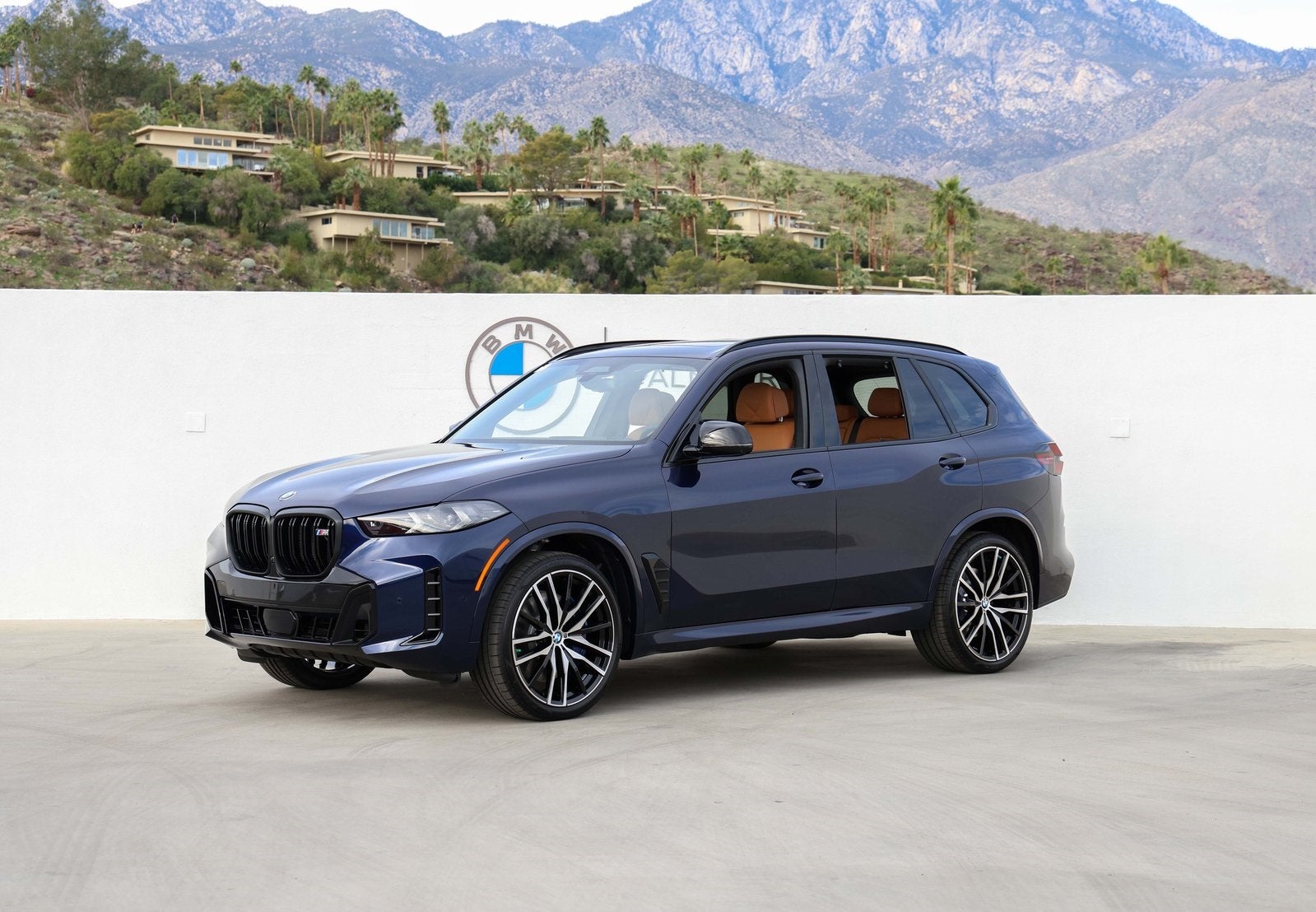 2026 BMW X5 M60i