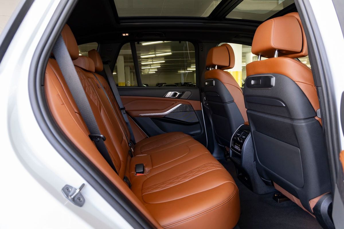 2026 BMW X5 M60i