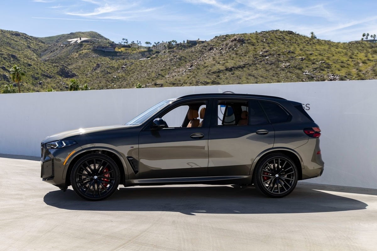 2026 BMW X5 M60i