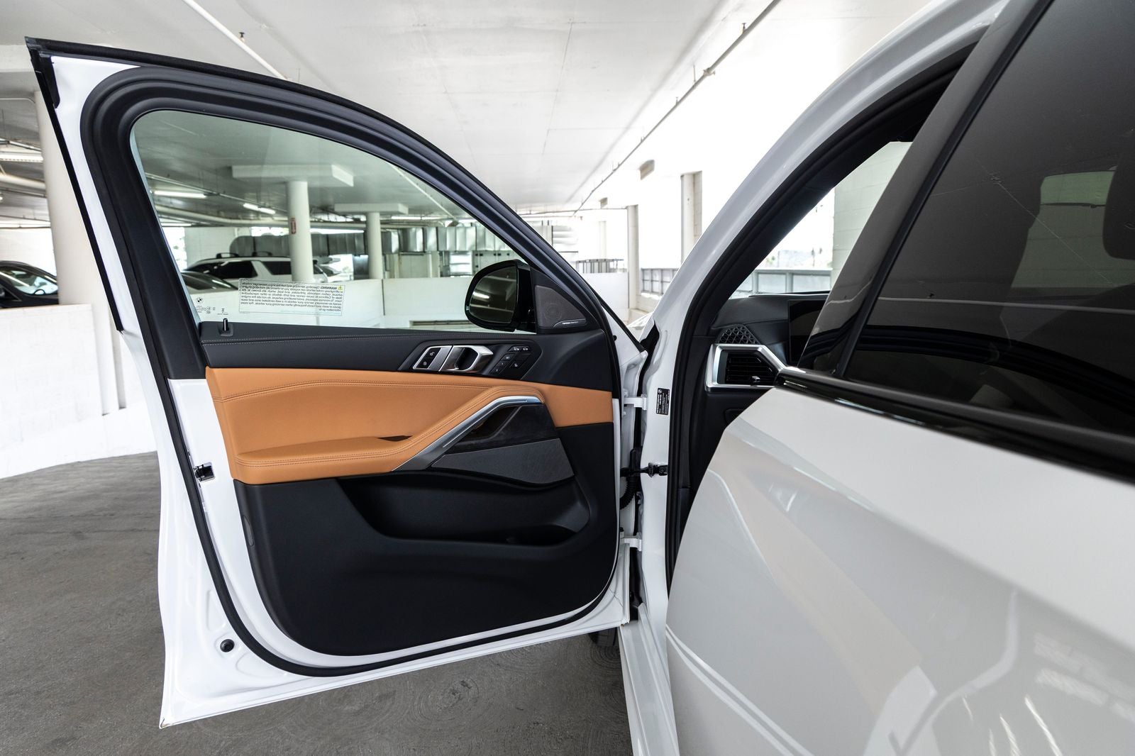 2027 BMW X6 xDrive40i