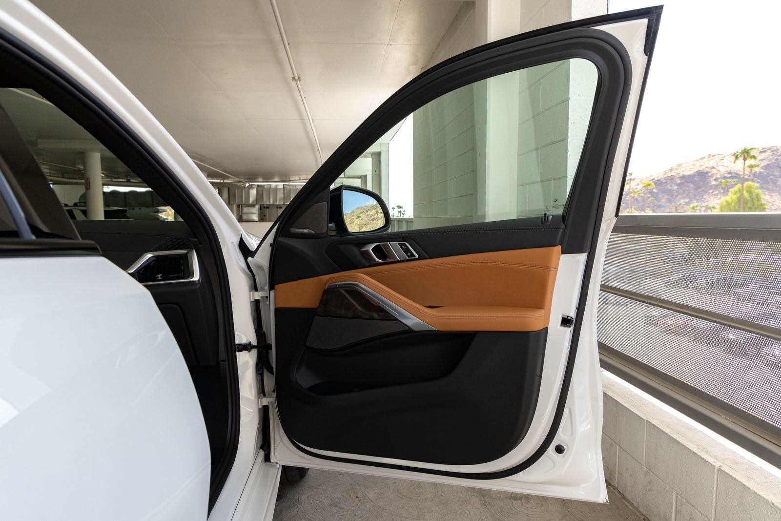 2027 BMW X6 xDrive40i