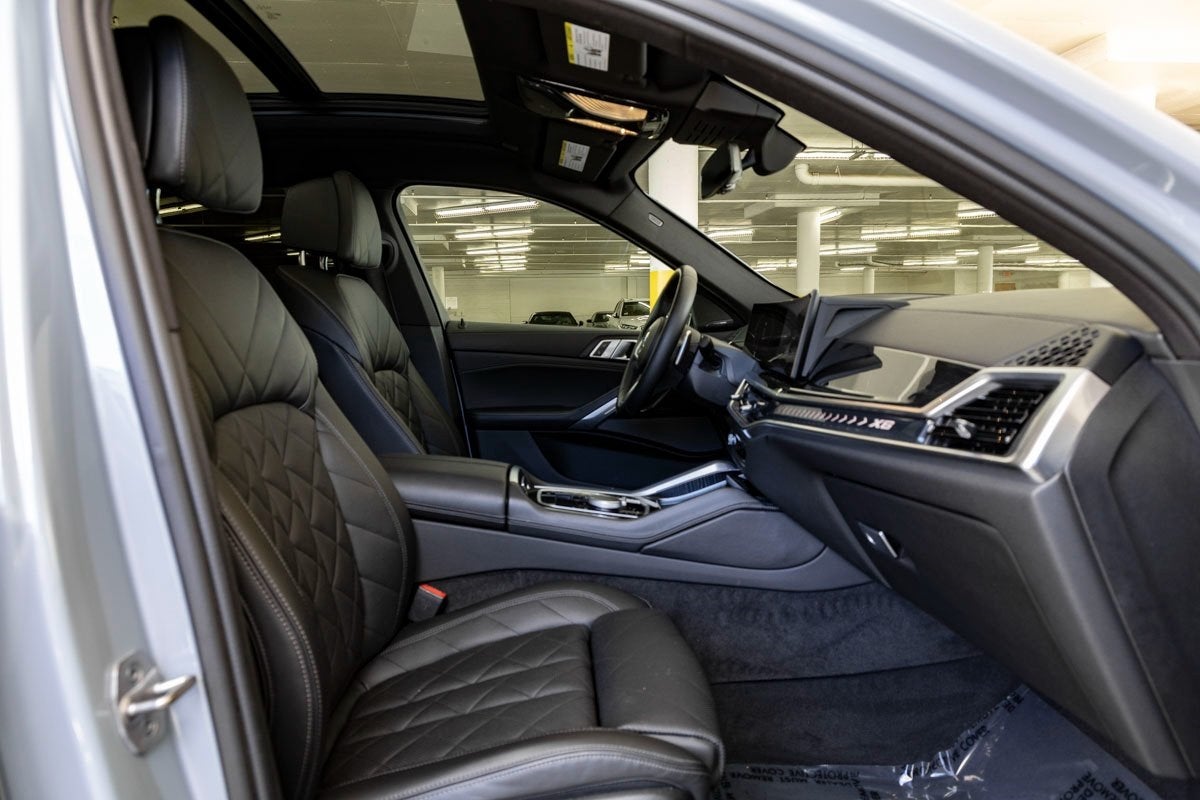 2024 BMW X6 xDrive40i