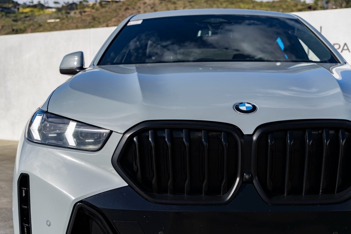 2024 BMW X6 xDrive40i