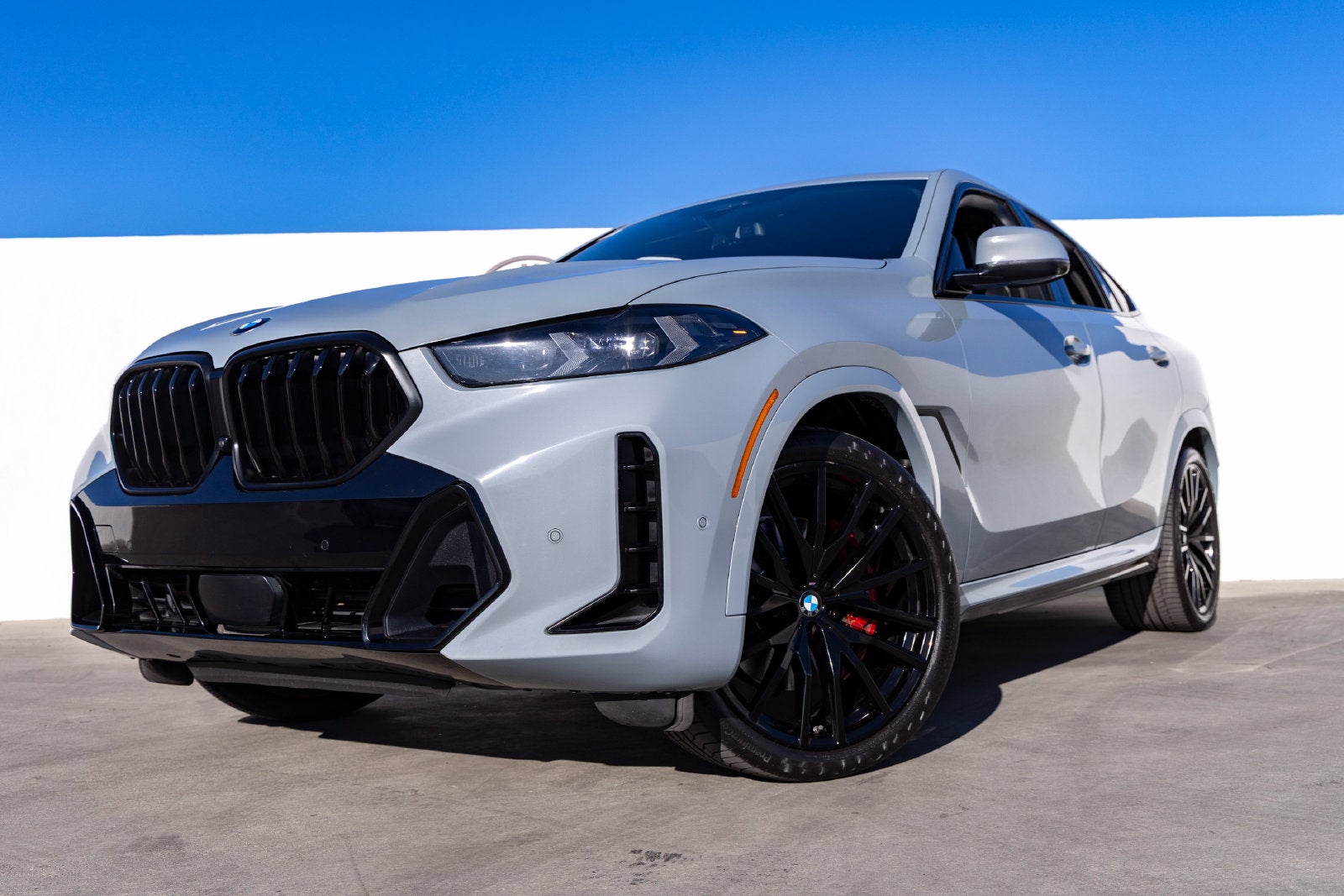2024 BMW X6 xDrive40i