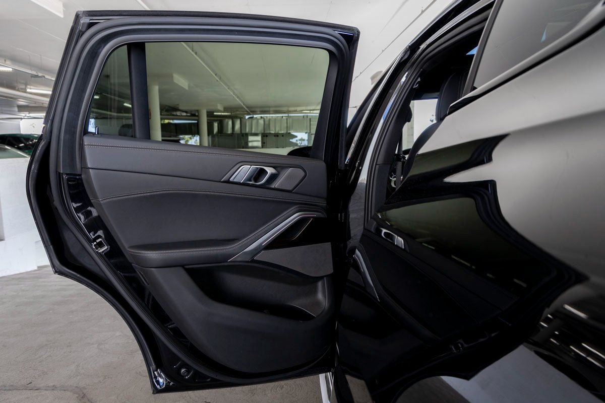 2025 BMW X6 xDrive40i