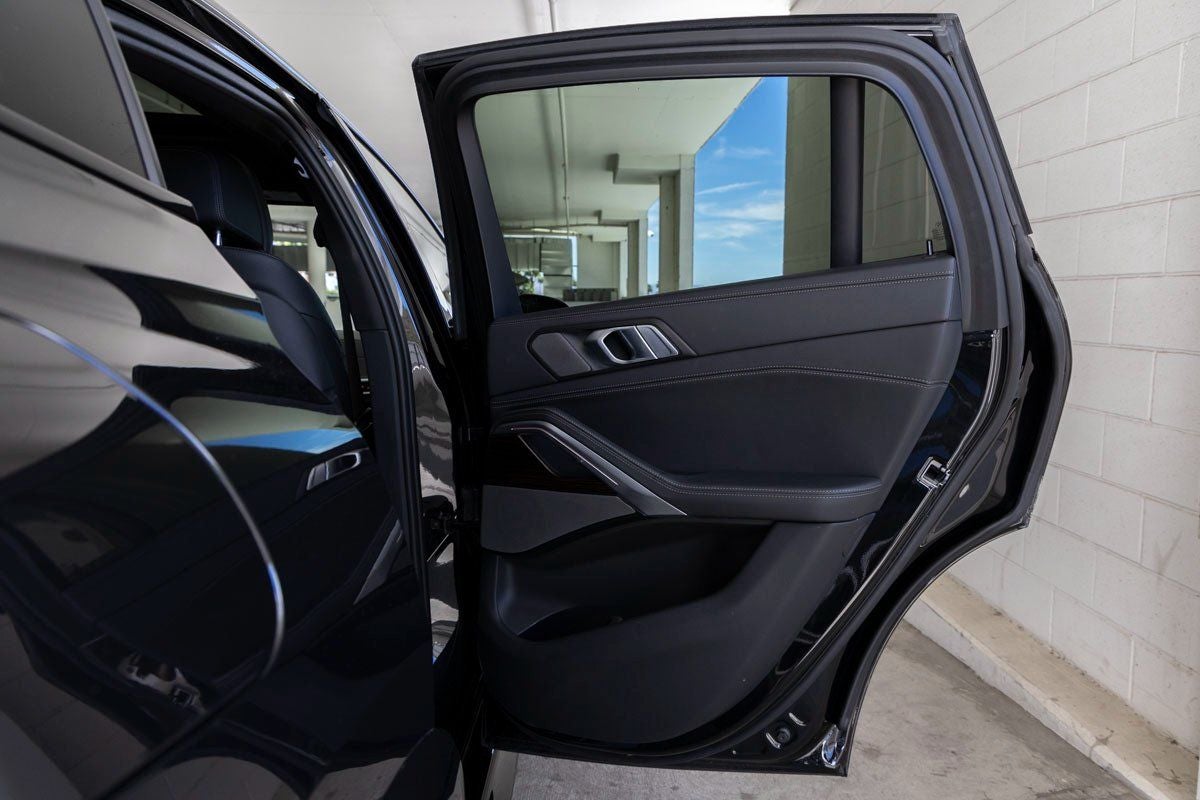 2025 BMW X6 xDrive40i