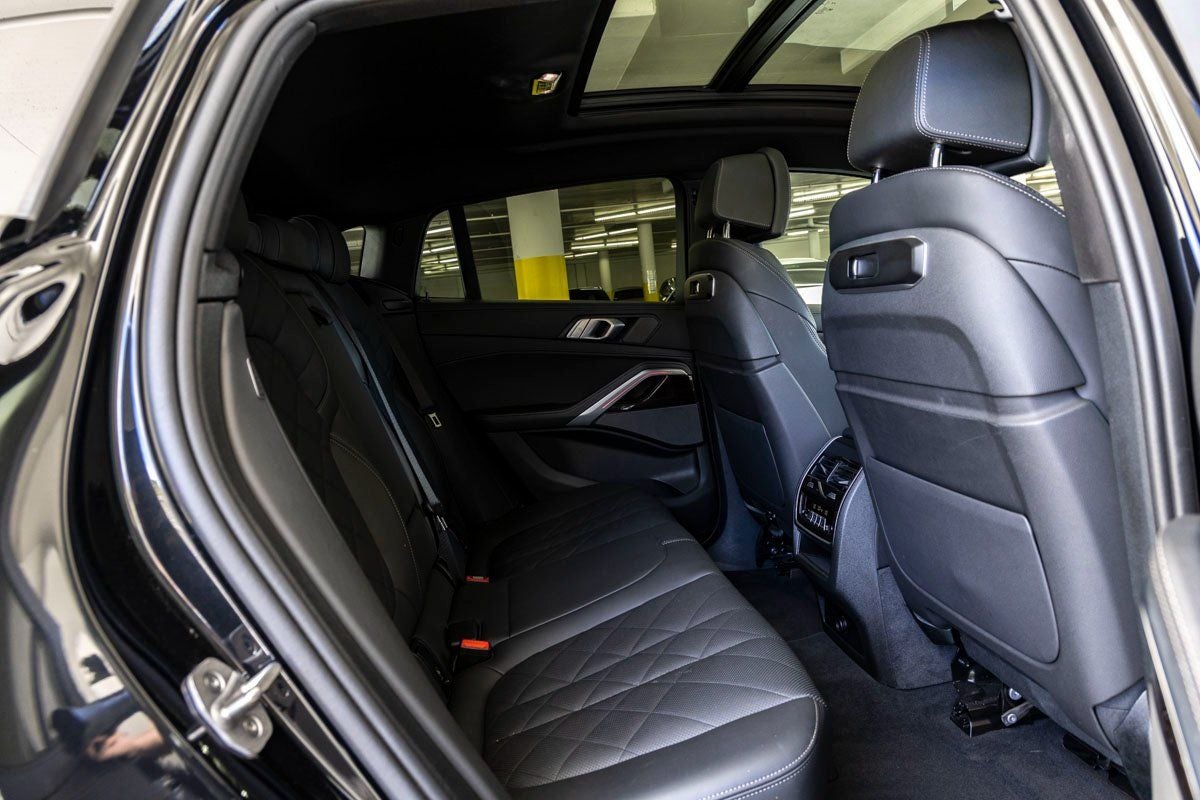 2025 BMW X6 xDrive40i
