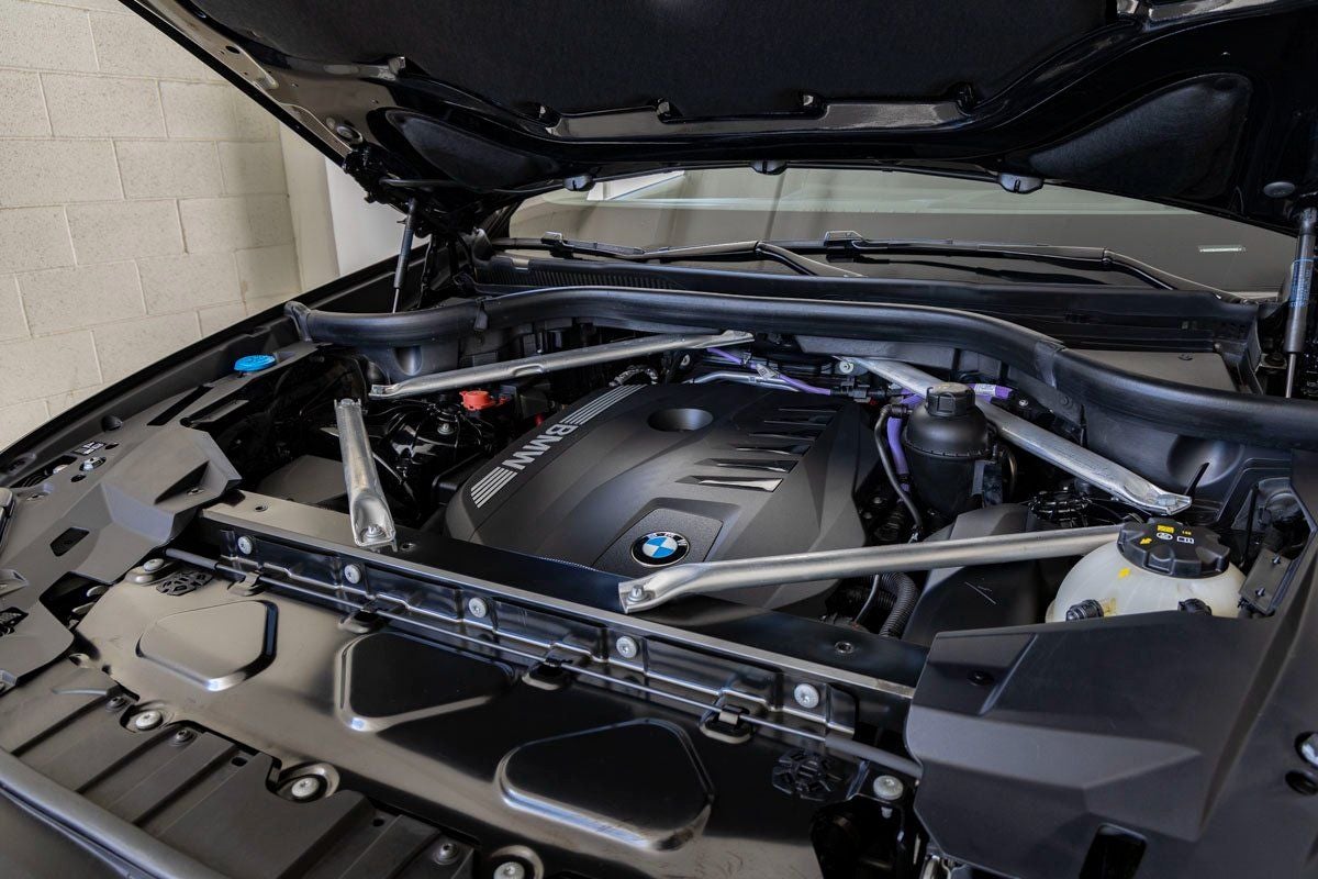 2025 BMW X6 xDrive40i