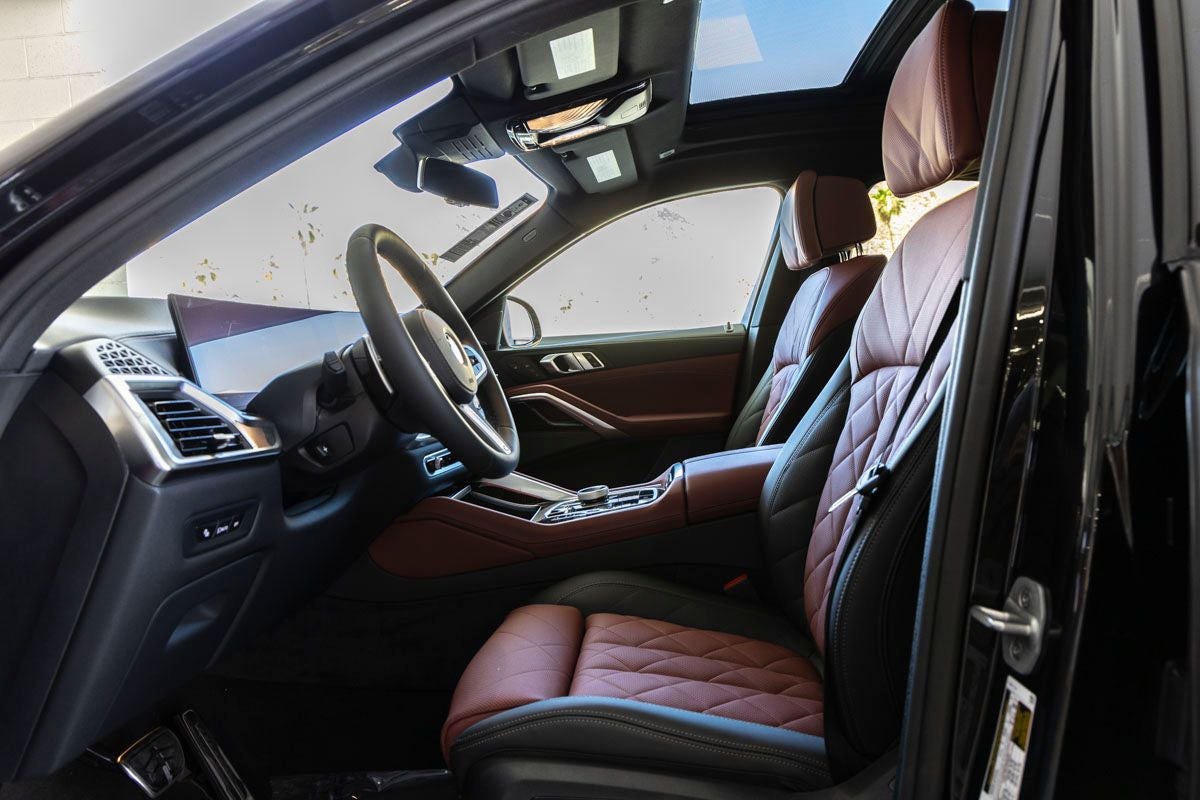 2027 BMW X6 xDrive40i