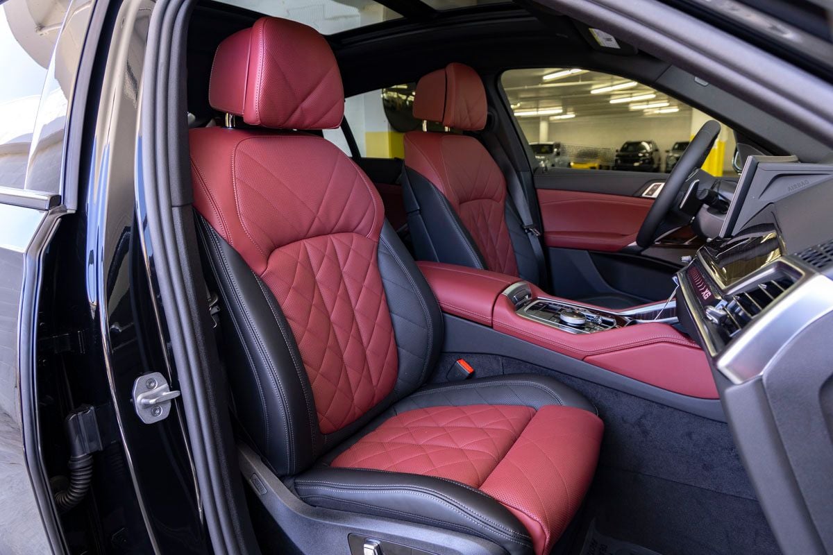 2027 BMW X6 xDrive40i