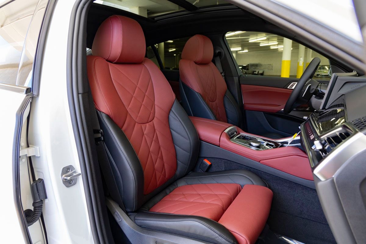 2026 BMW X6 xDrive40i