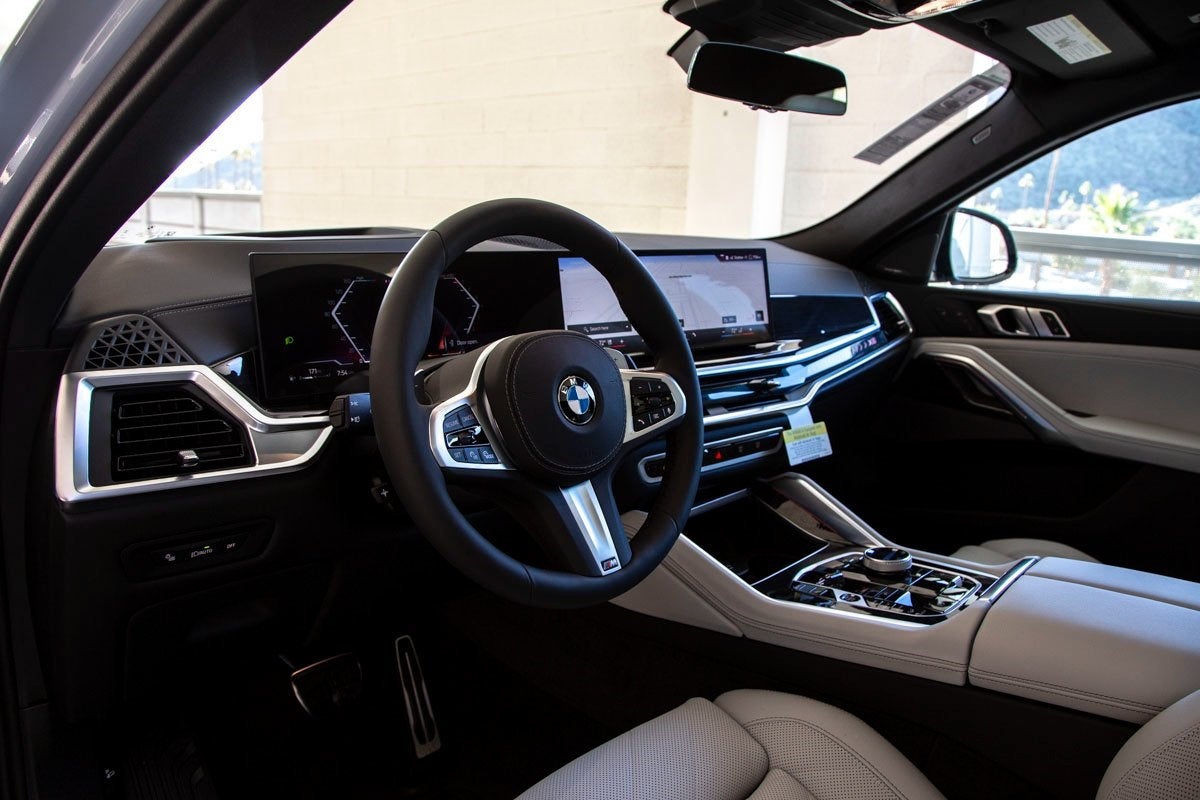 2026 BMW X6 xDrive40i