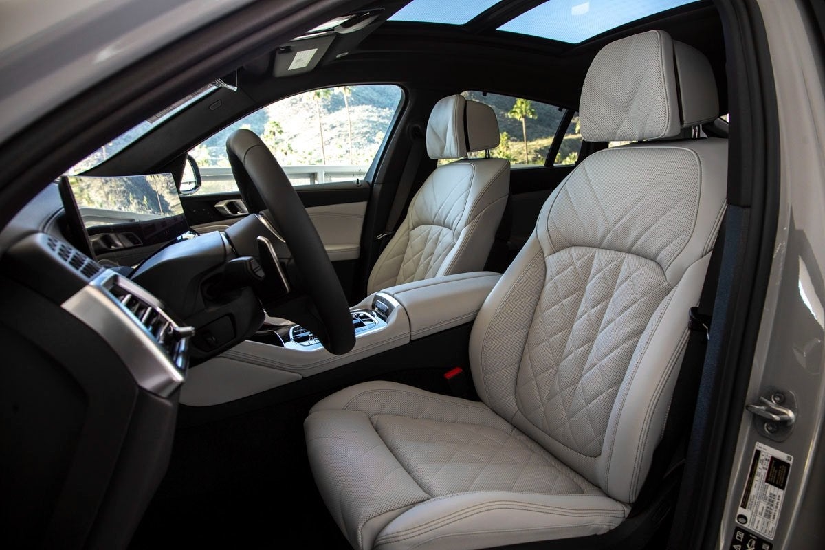 2026 BMW X6 xDrive40i