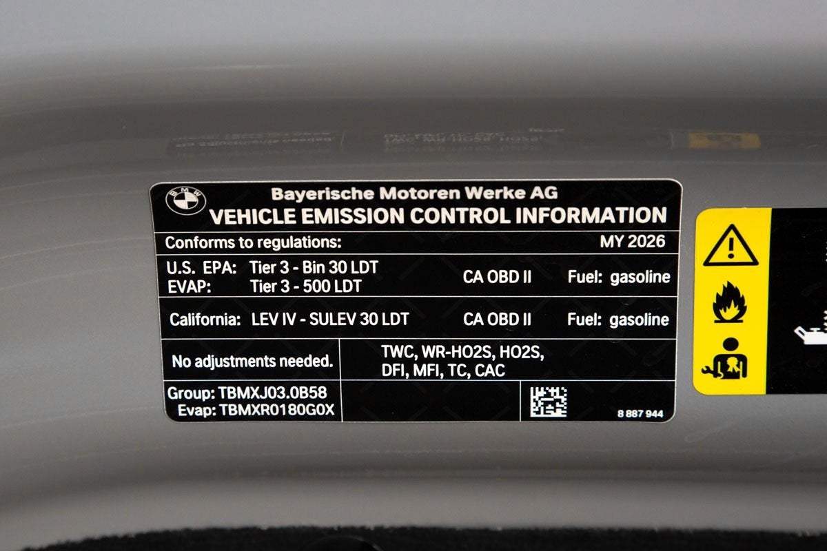 2026 BMW X6 xDrive40i