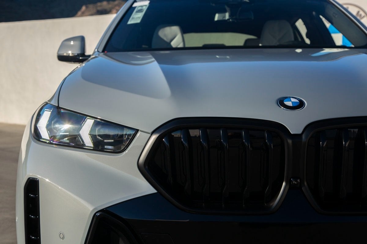 2026 BMW X6 xDrive40i