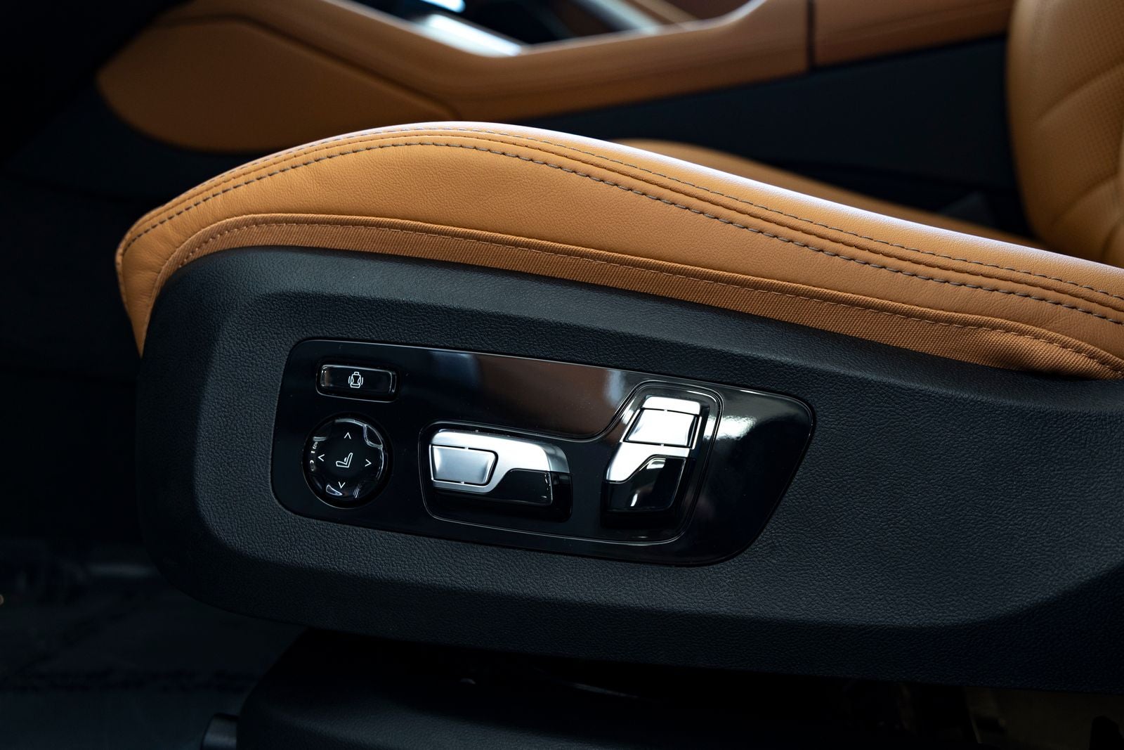 2027 BMW X6 xDrive40i
