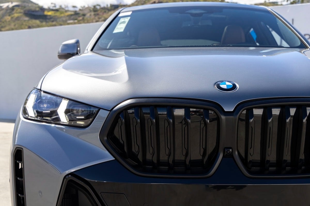 2026 BMW X6 xDrive40i