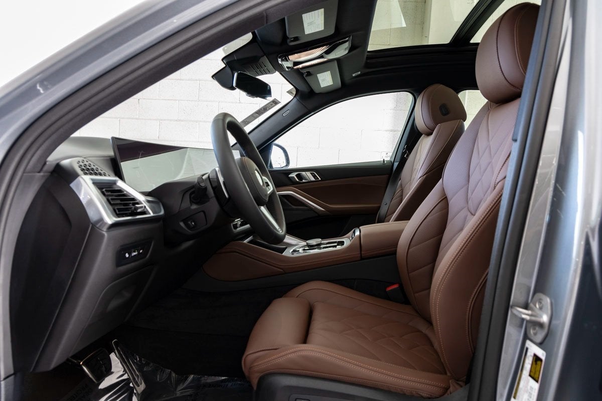 2026 BMW X6 xDrive40i