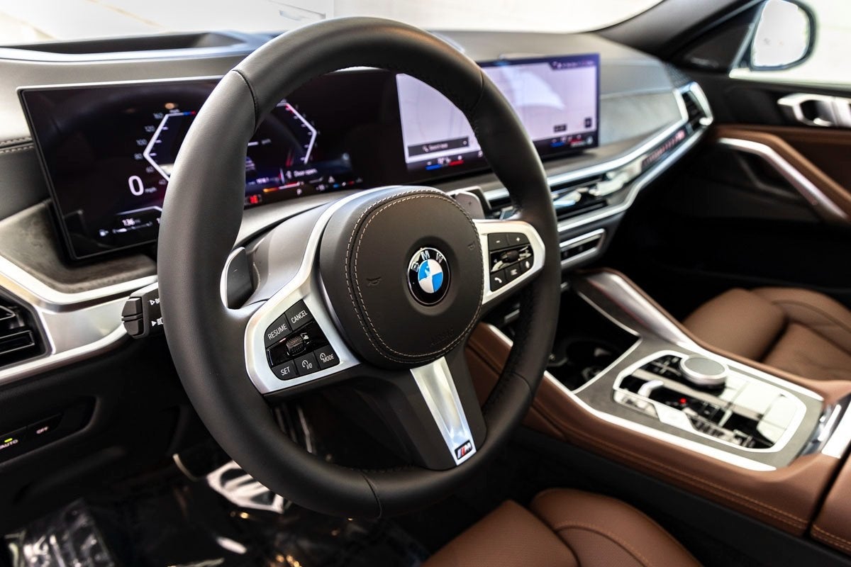 2026 BMW X6 xDrive40i