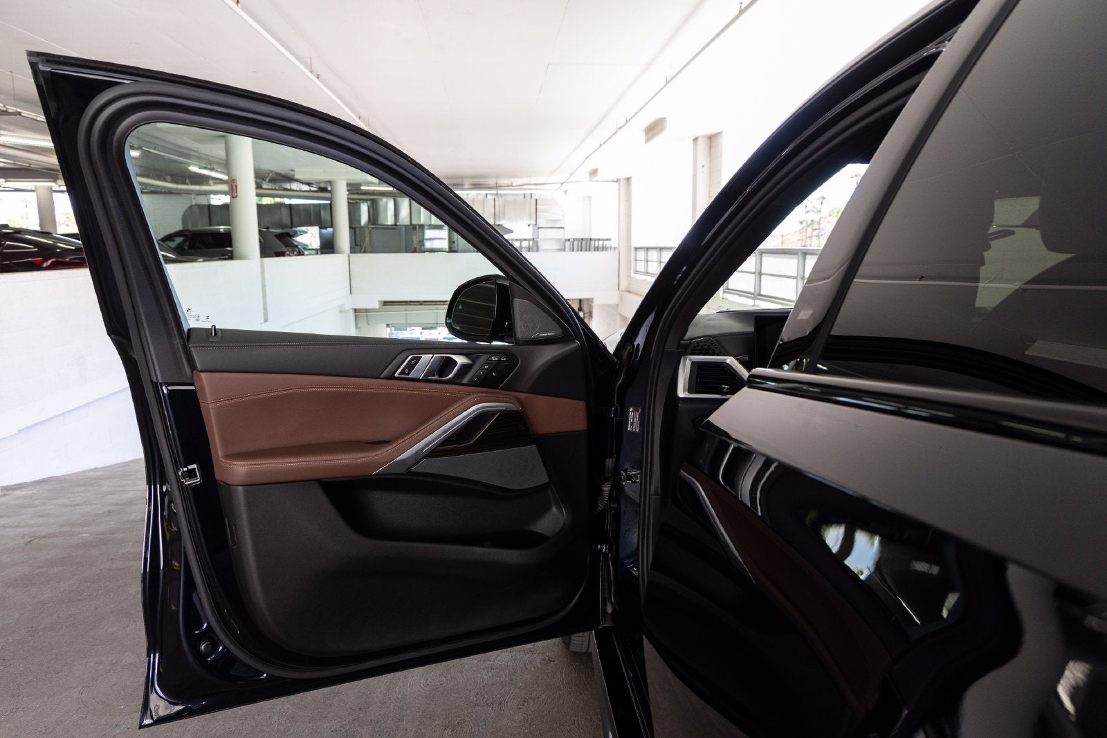 2024 BMW X6 xDrive40i