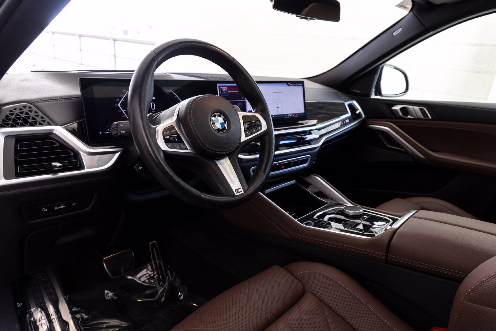 2024 BMW X6 xDrive40i