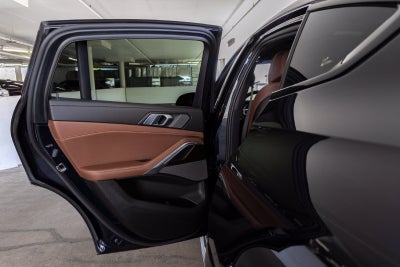 2024 BMW X6 xDrive40i