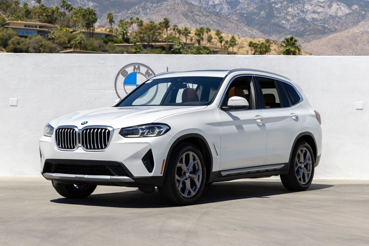 2022 BMW X3 sDrive30i's photo