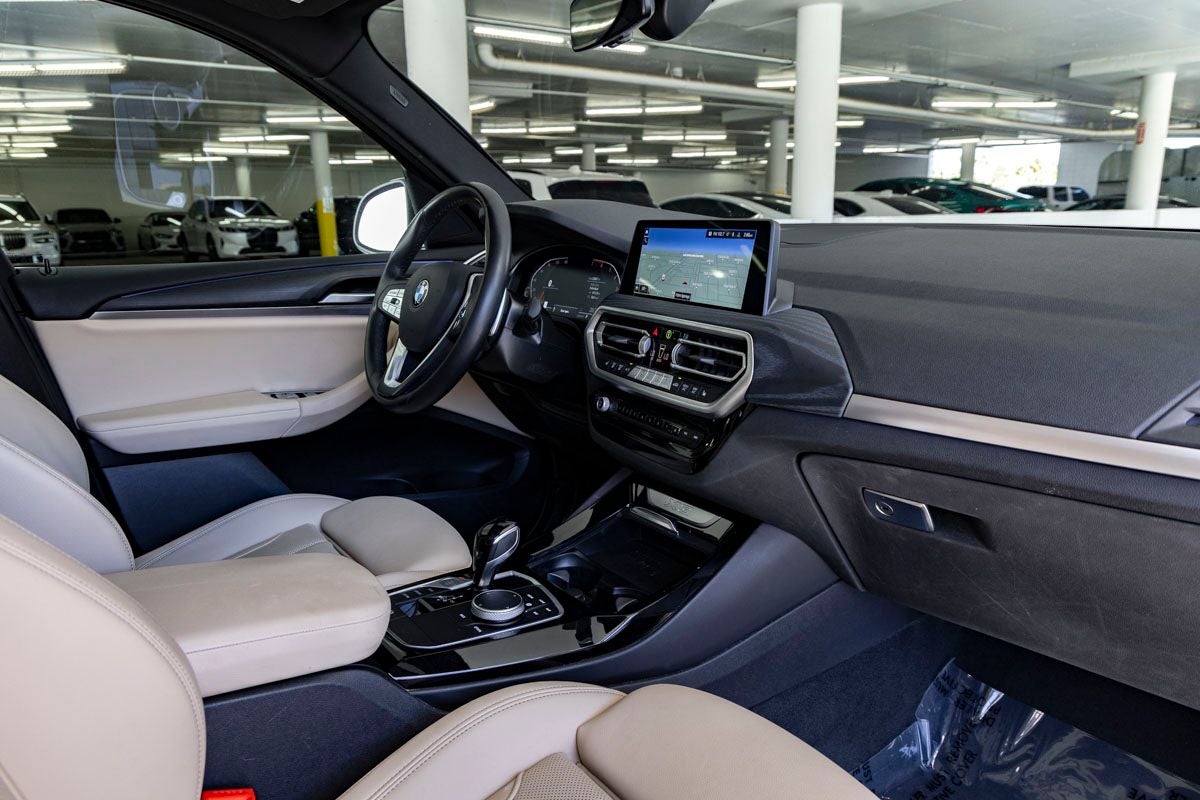 2023 BMW X3 sDrive30i
