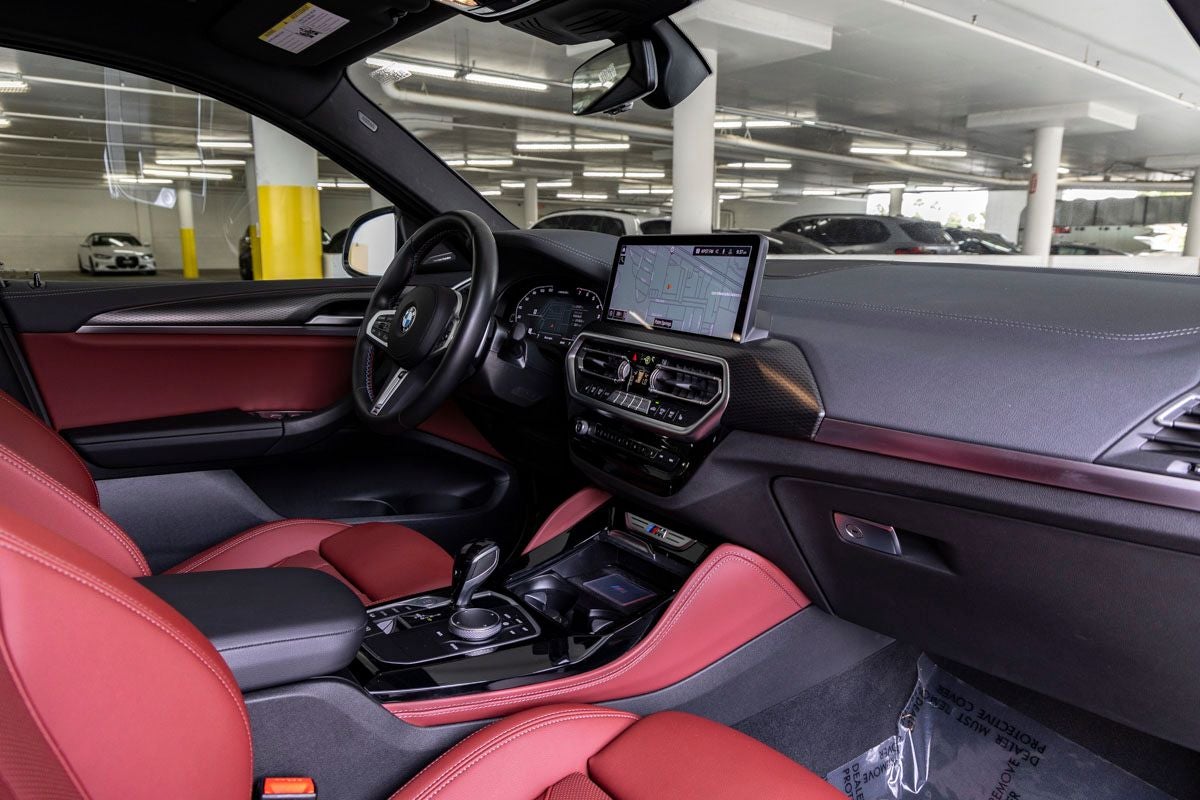 2023 BMW X4 M40i