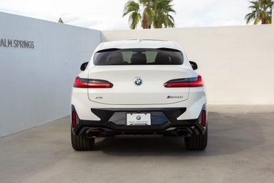 2023 BMW X4 M40i
