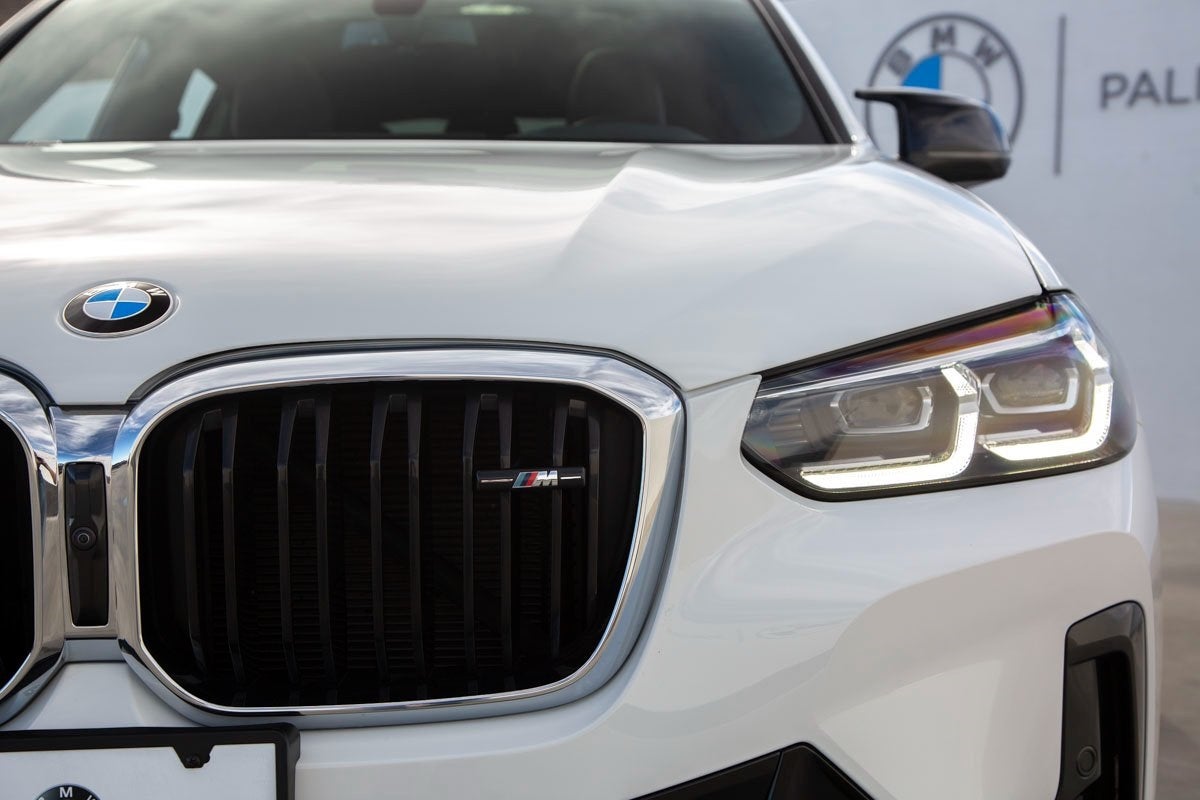 2023 BMW X4 M40i