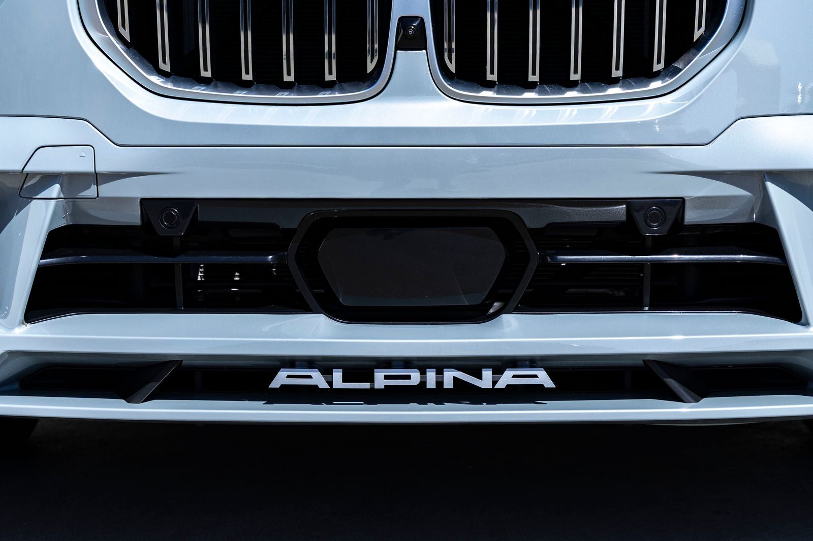 2024 BMW X7 ALPINA XB7 - Photo 10