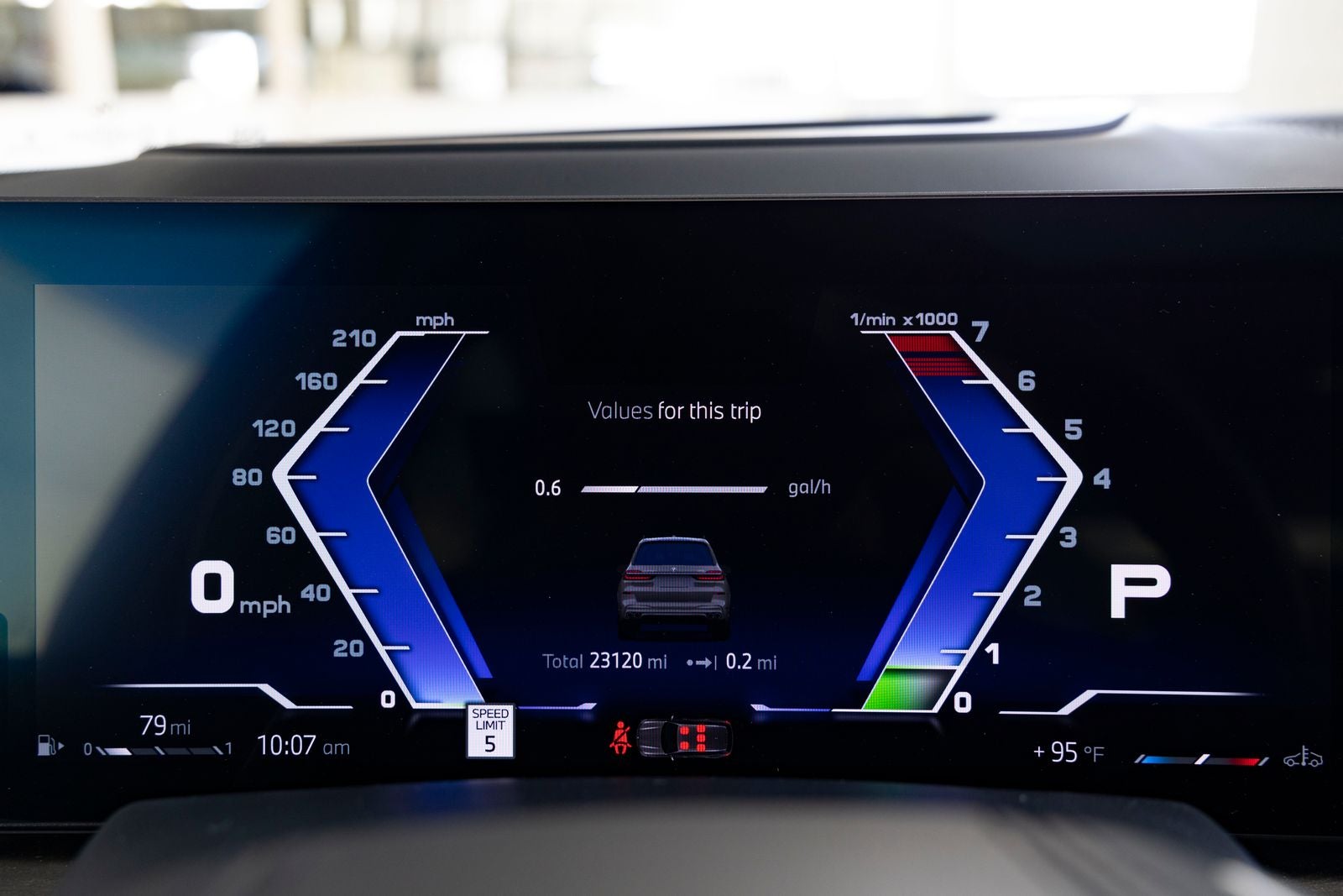 2024 BMW X7 ALPINA XB7