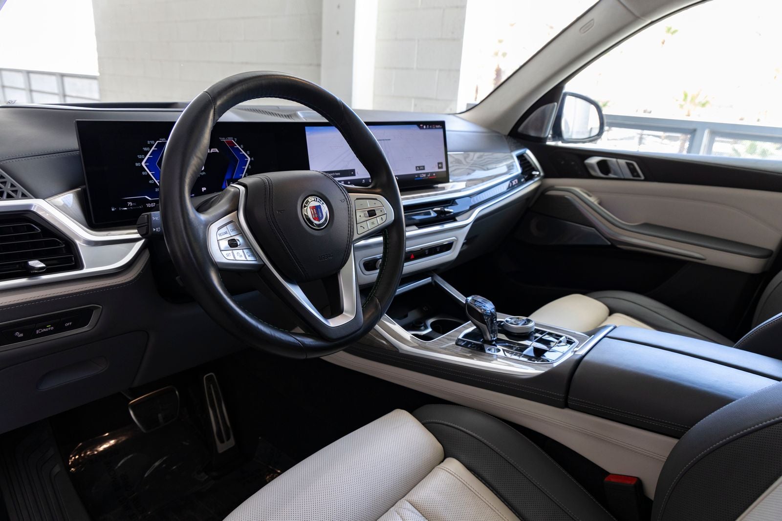 2024 BMW X7 ALPINA XB7 - Photo 20