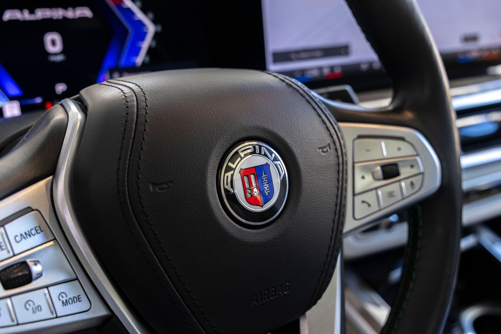 2024 BMW X7 ALPINA XB7 - Photo 22
