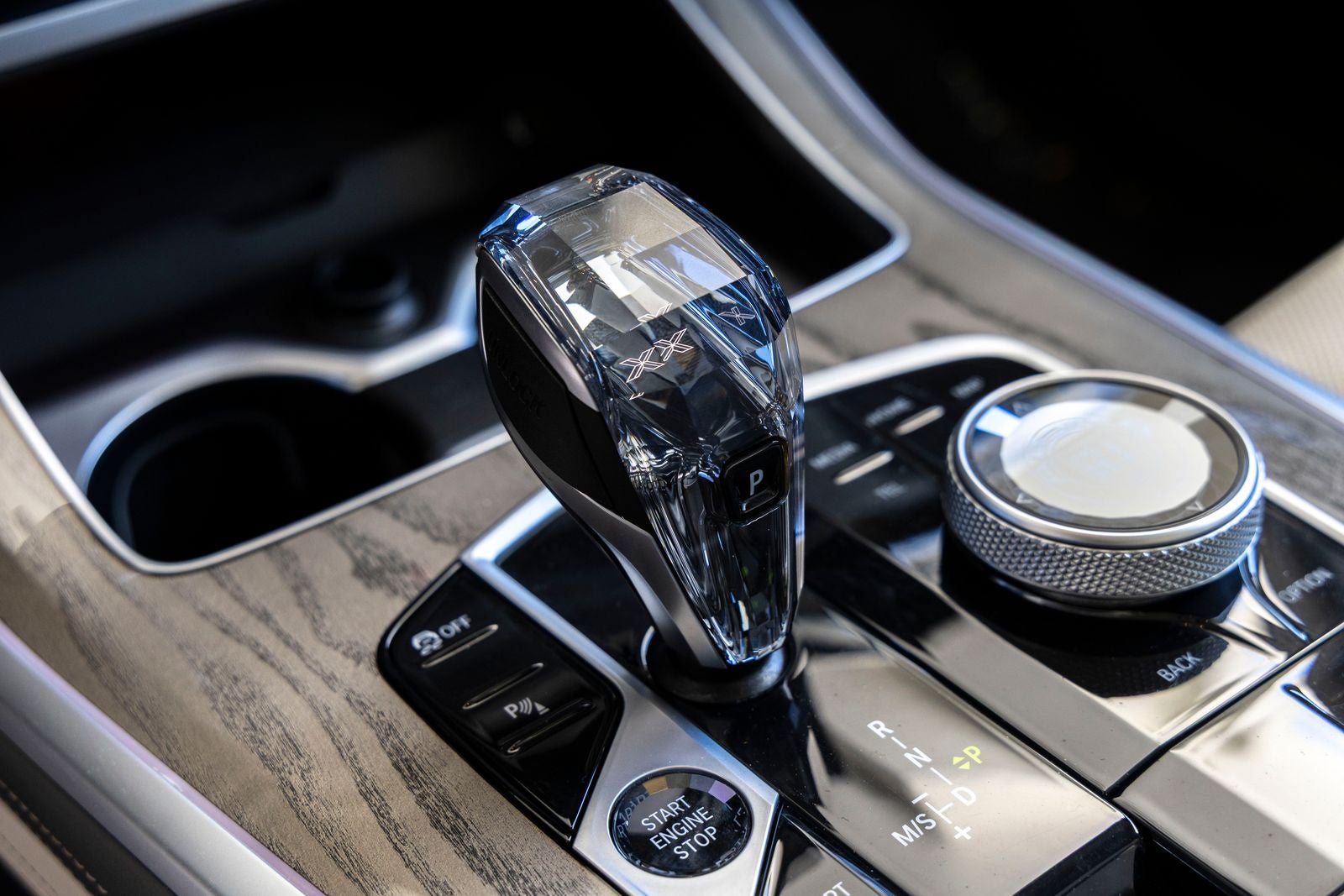 2024 BMW X7 ALPINA XB7 - Photo 24