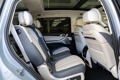 2024 BMW X7 ALPINA XB7