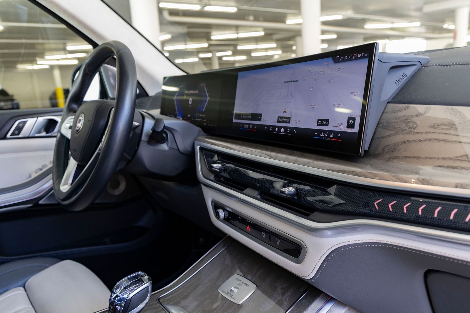 2024 BMW X7 ALPINA XB7 - Photo 39